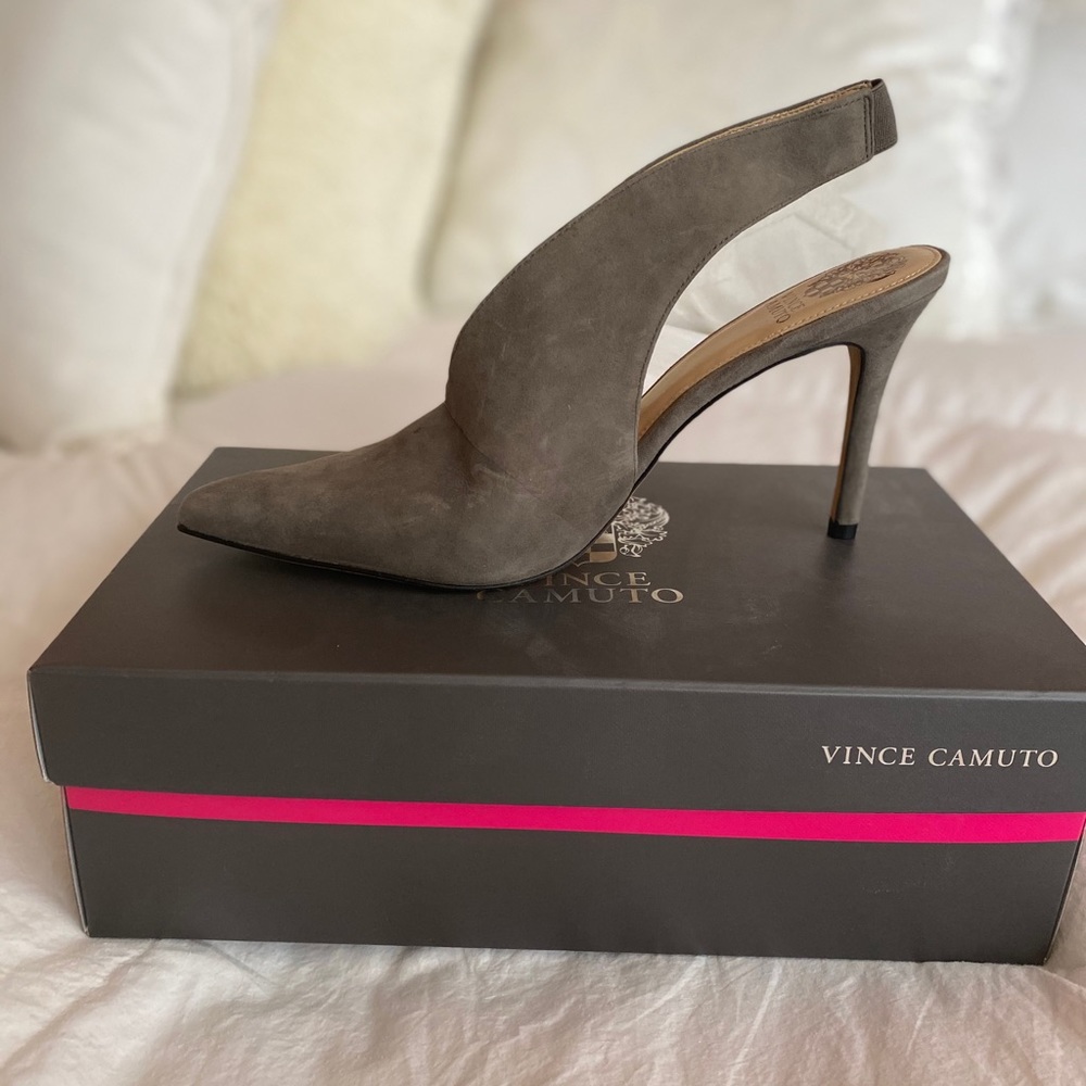 Vince Camuto Jayan Slingbacks Gray Suede Size 9.5
